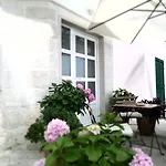 Διαμέρισμα Boutique Waterfront *