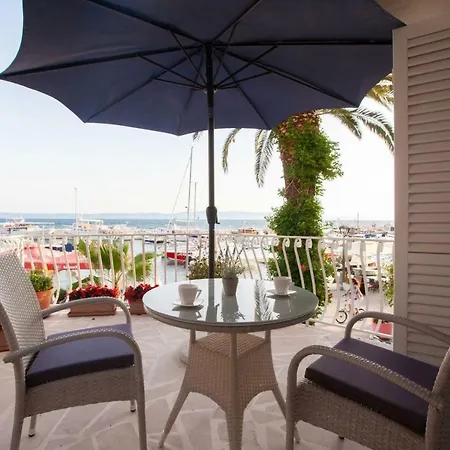 Boutique Waterfront * Podgora (Split-Dalmatia)
