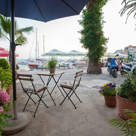Boutique Waterfront * Podgora