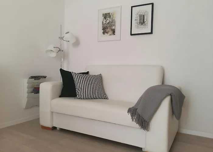 Boutique Waterfront شقة بودغورا